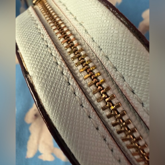 Kate Spade x Magnolia Bakery Cherry On Top Coin Purse - Picture 7 of 16